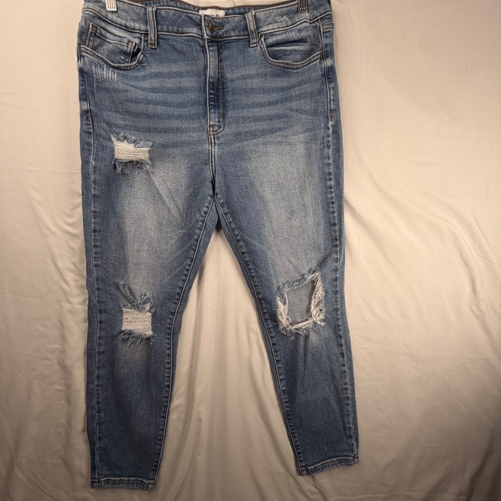 Studio Blue Jeans Size 32 Blue Distressed High Rise Skinny Denim